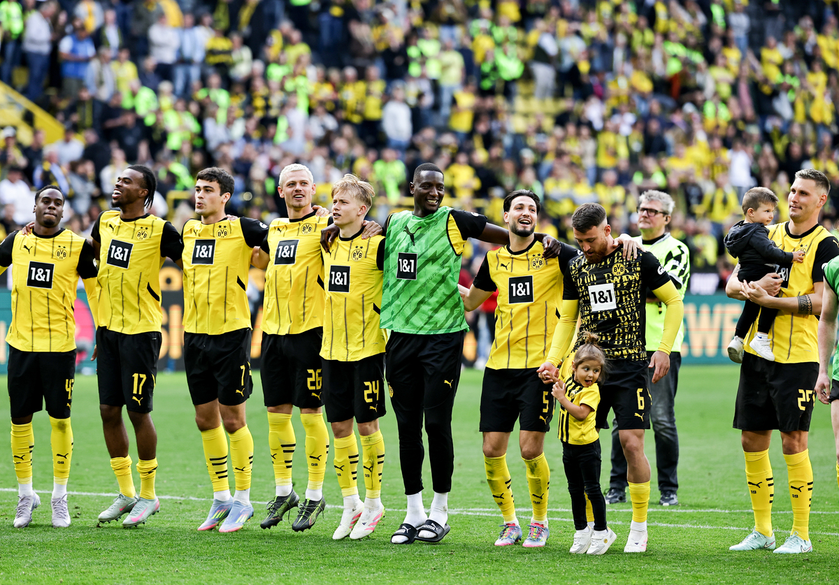 米兰体育app入口-多特蒙德碾压克罗地亚，托雷斯统治全场