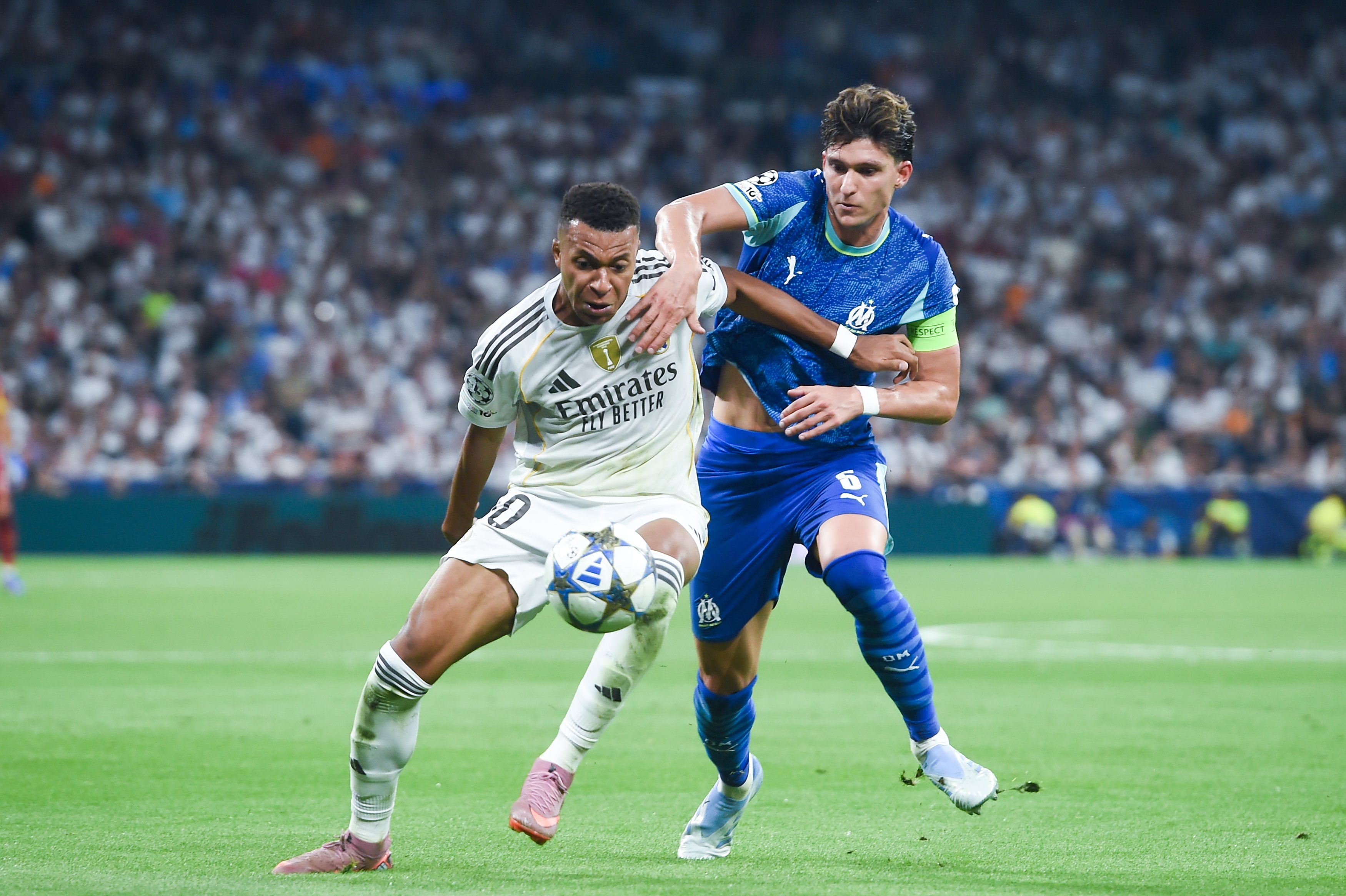 皇家马德里大胜马赛，小组第二晋级的简单介绍