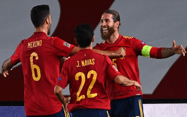 包含波兰遗憾负乌克兰，无缘欧国联四强的词条