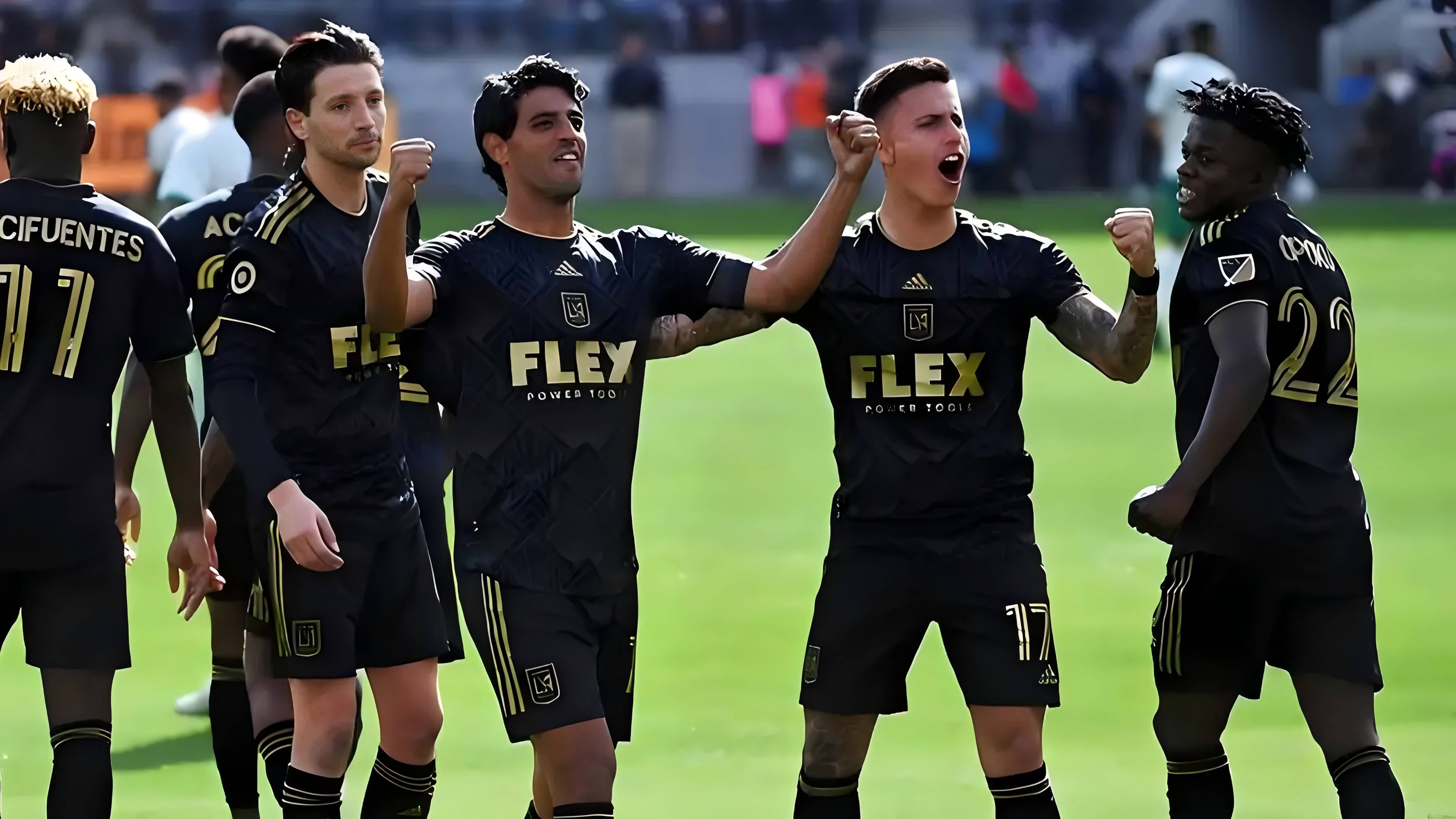 美职联球队球迷集体为球队打call