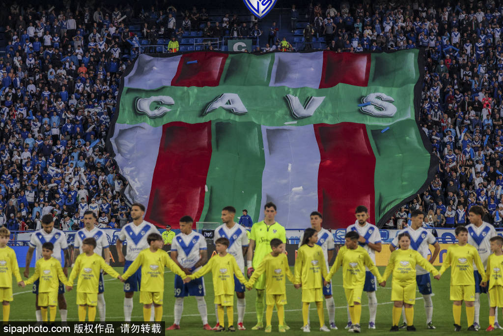 米兰体育app-阿特马斯主场失利，需调整战术