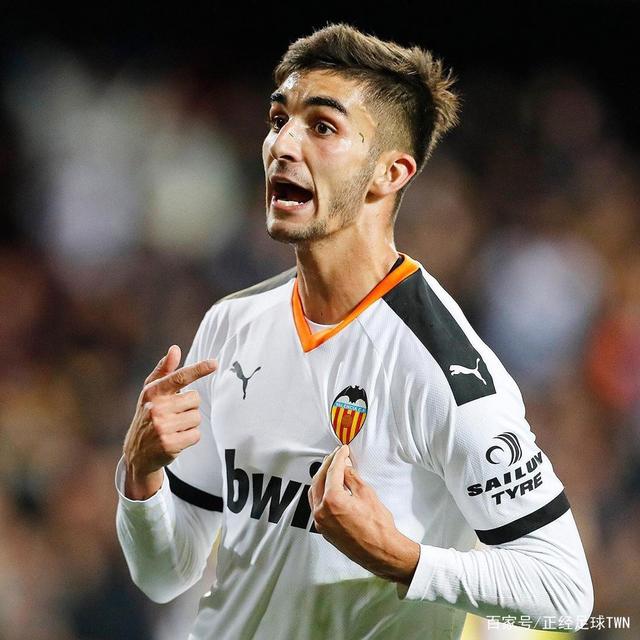 米兰体育app入口-关于瓦伦西亚强势塞维利亚，萨内绝境逆转的信息